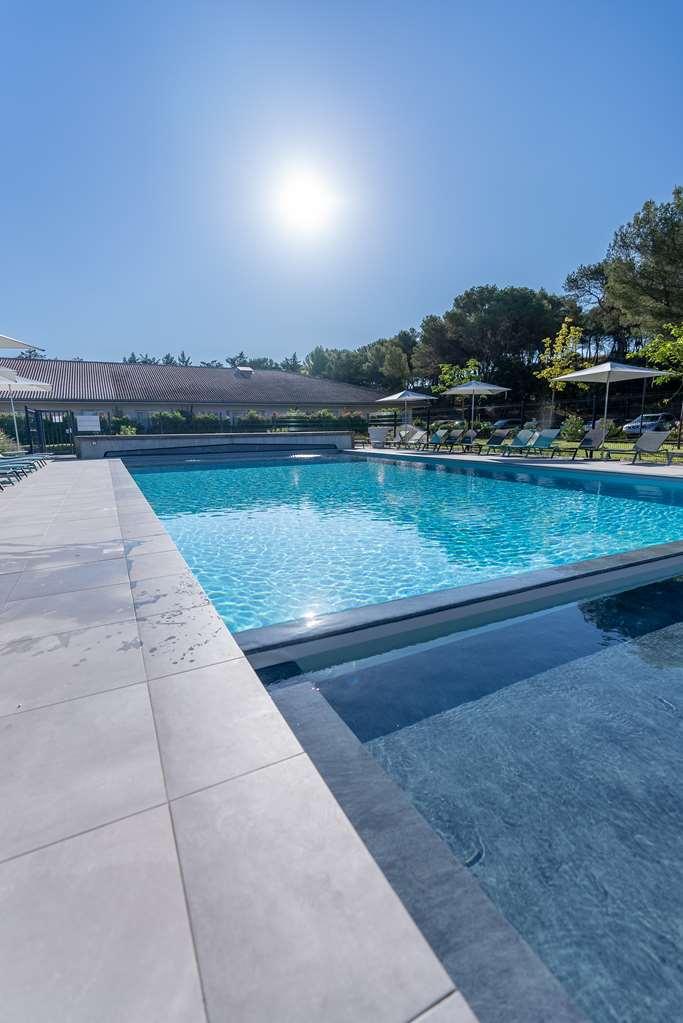 Kyriad - Plan De Campagne 3*